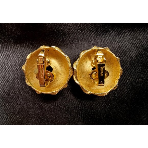 Rare Find Vintage TRIFARI CROWN Gold Tone Clip On Earrings - Picture 4 of 4